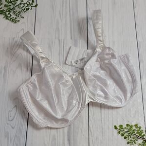 Bali Satin Minmizer Bra with Underwire Womens Size 40DD